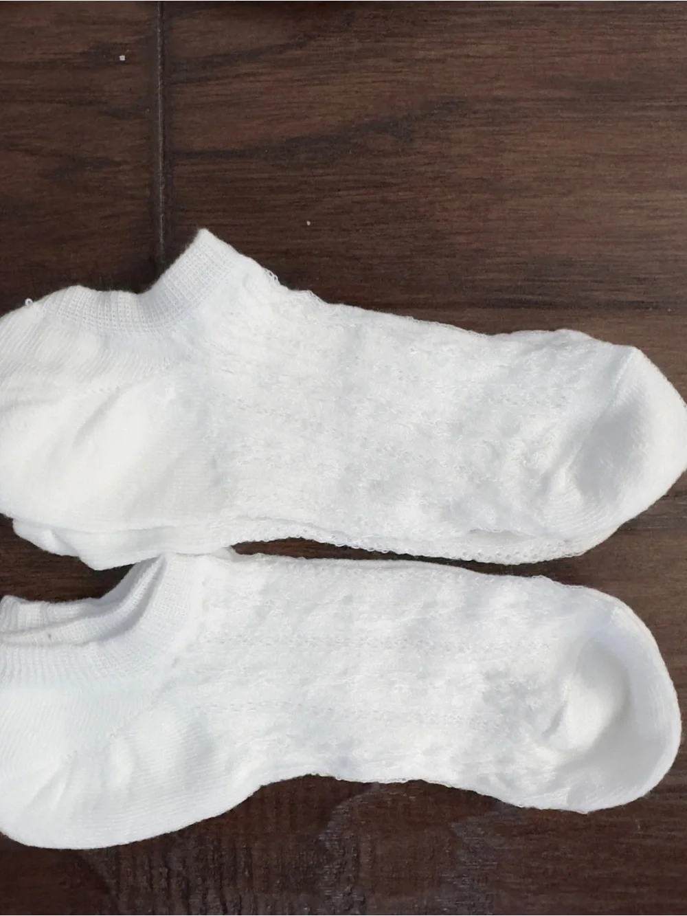 NWOT White No-Show Socks Women's Small - 10 Pack